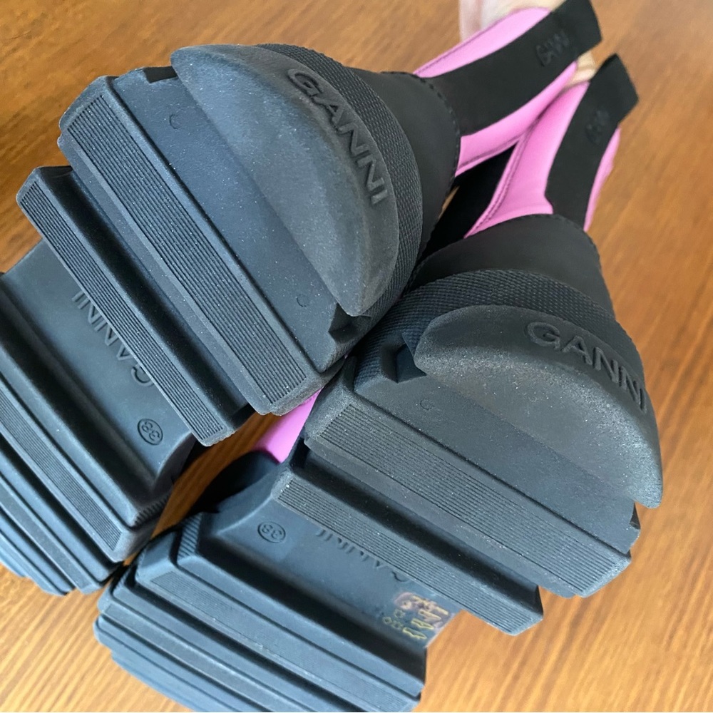 GANNI leather lug sole chelsea boots pink - Picture 12 of 16